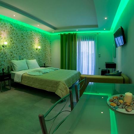 Grey House Apartments Nikiti  Esterno foto