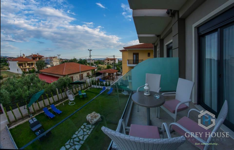 Grey House Apartments Nikiti  Esterno foto