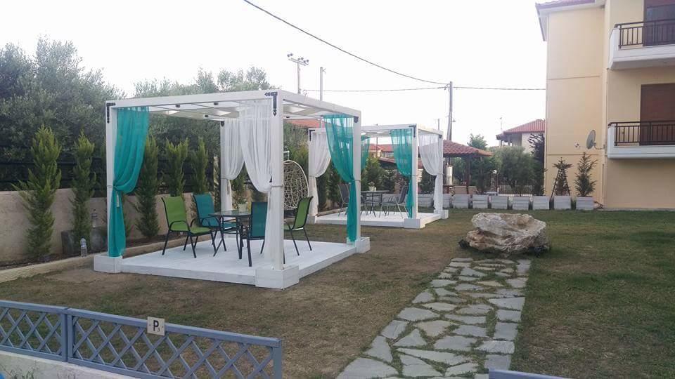Grey House Apartments Nikiti  Esterno foto